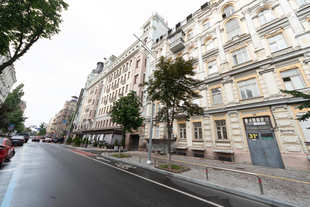 Vip Near Premier Palace & Arena City Київ Екстер'єр фото